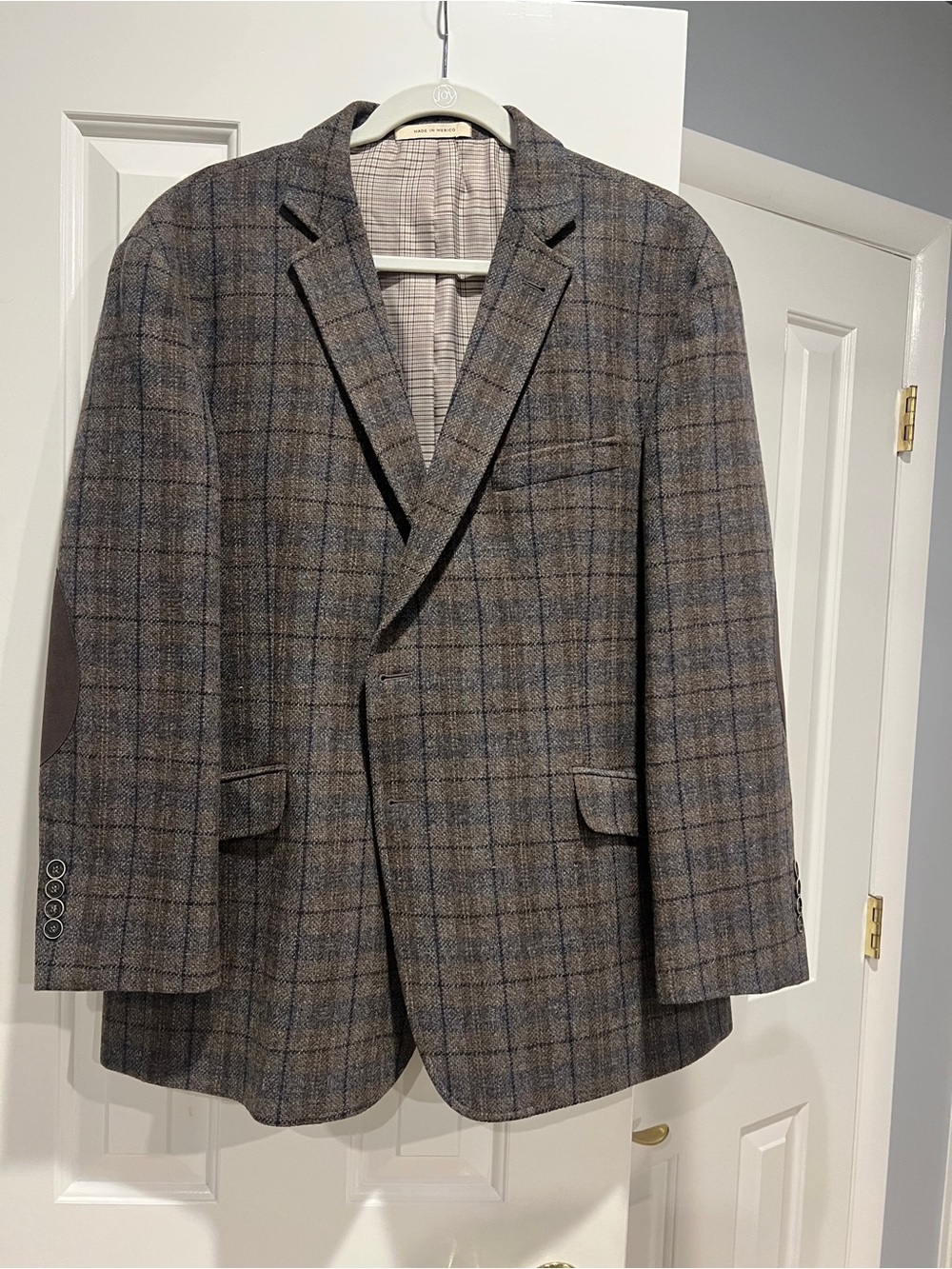 Joe Joseph Abboud Men's Plaid Wool-Blend Blazer with elbow patches -46S